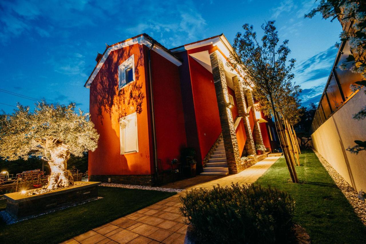 Villa Sunset Pool & Spa Apartments Zgornje Skofije Extérieur photo